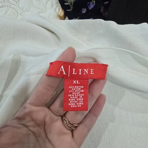 White Cardigan - Picture 6 of 9